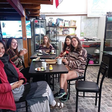 Andes Hostel Huaraz  Exteriör bild