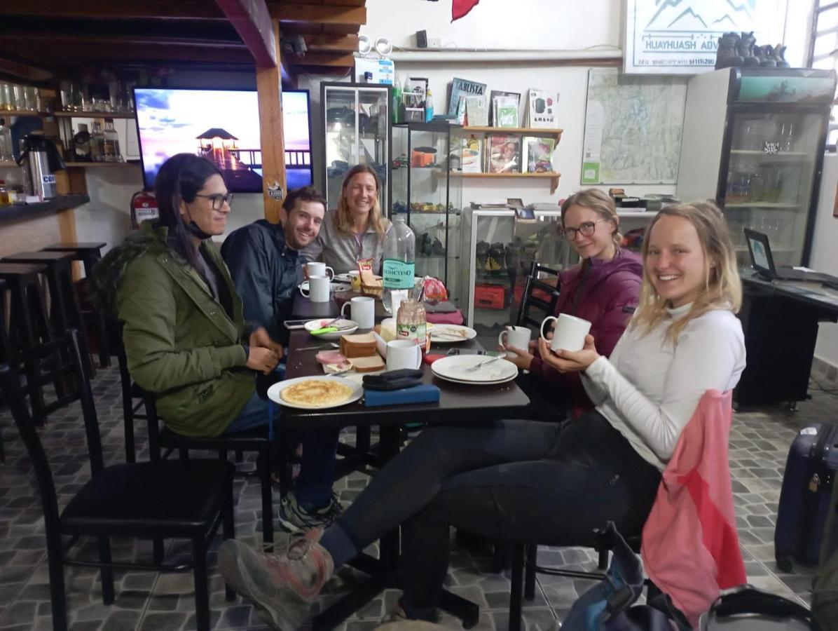Andes Hostel Huaraz  Exteriör bild