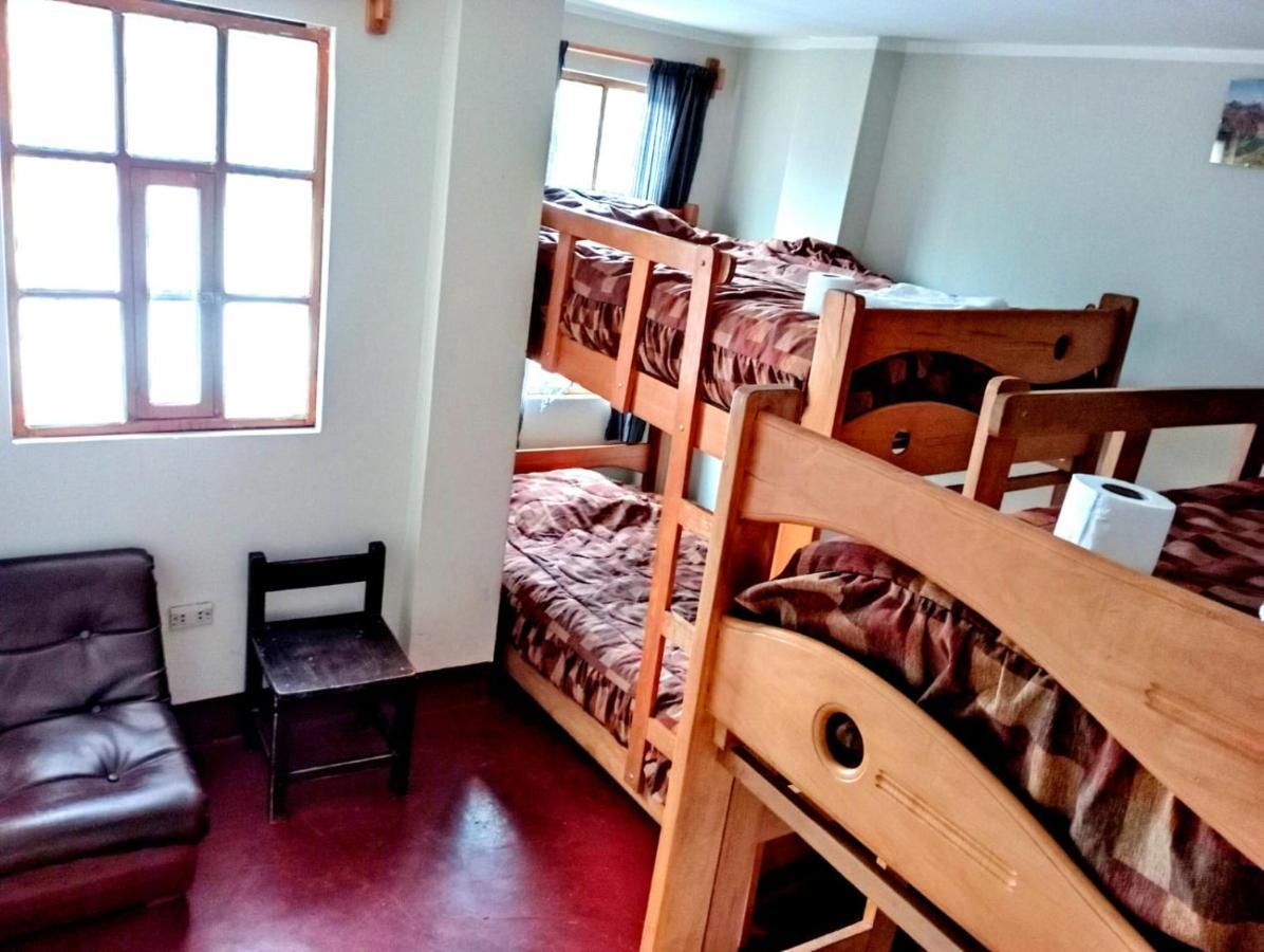 Andes Hostel Huaraz  Exteriör bild