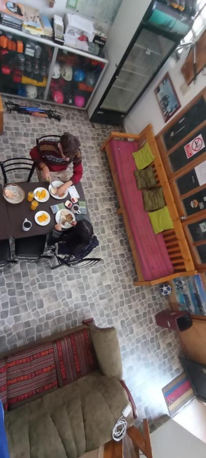 Andes Hostel Huaraz  Exteriör bild