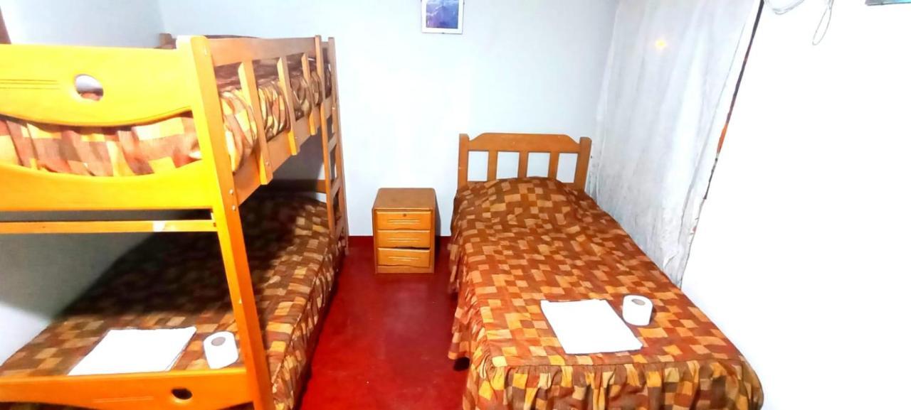 Andes Hostel Huaraz  Exteriör bild