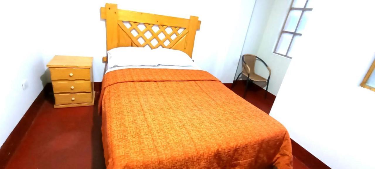 Andes Hostel Huaraz  Exteriör bild