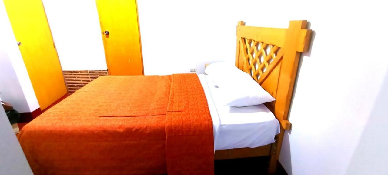 Andes Hostel Huaraz  Exteriör bild