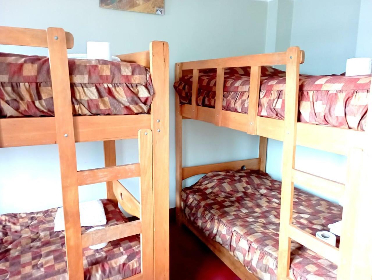 Andes Hostel Huaraz  Exteriör bild